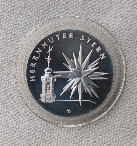 Weihnachten kommt euro - kommt:,